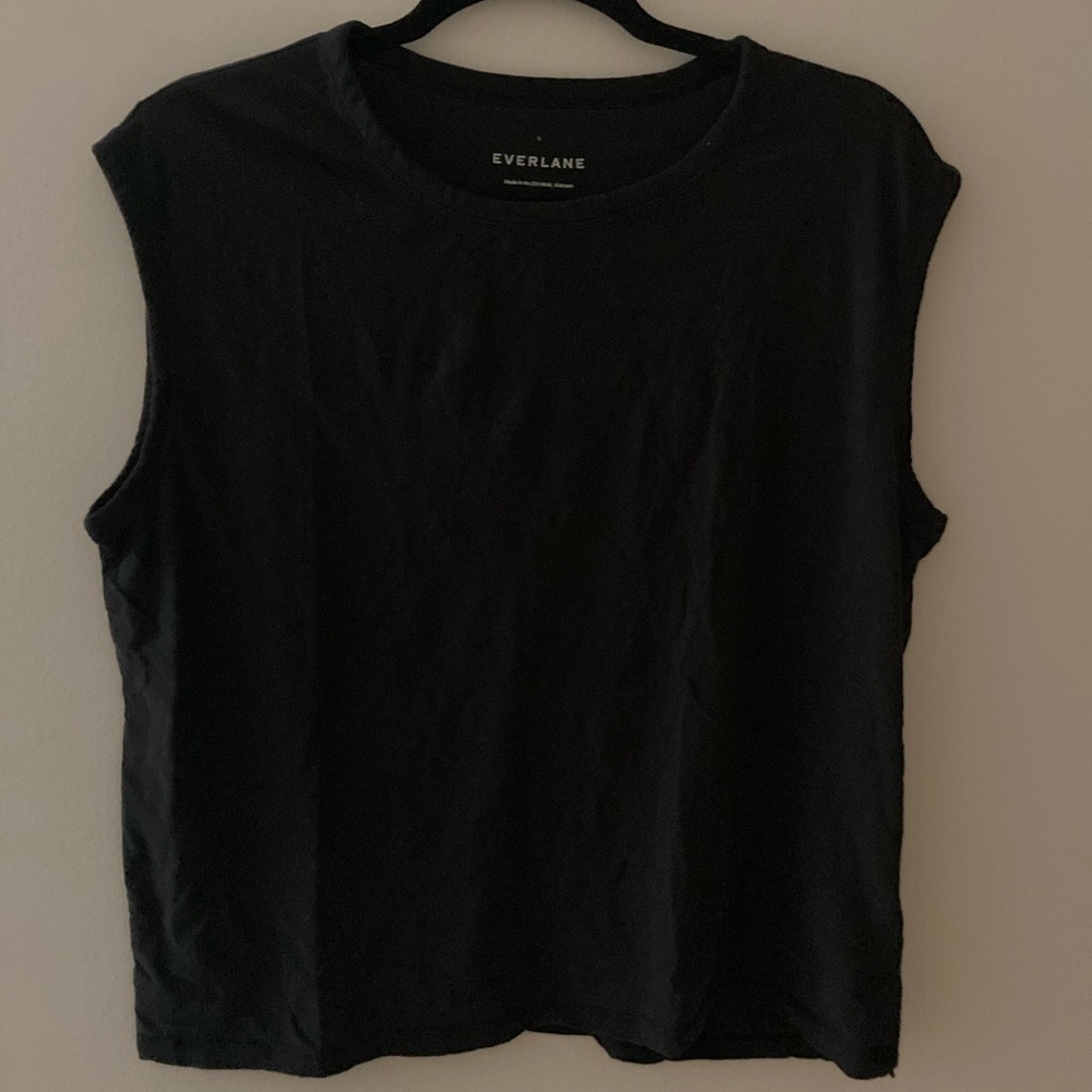 Everlane Muscle-Tee